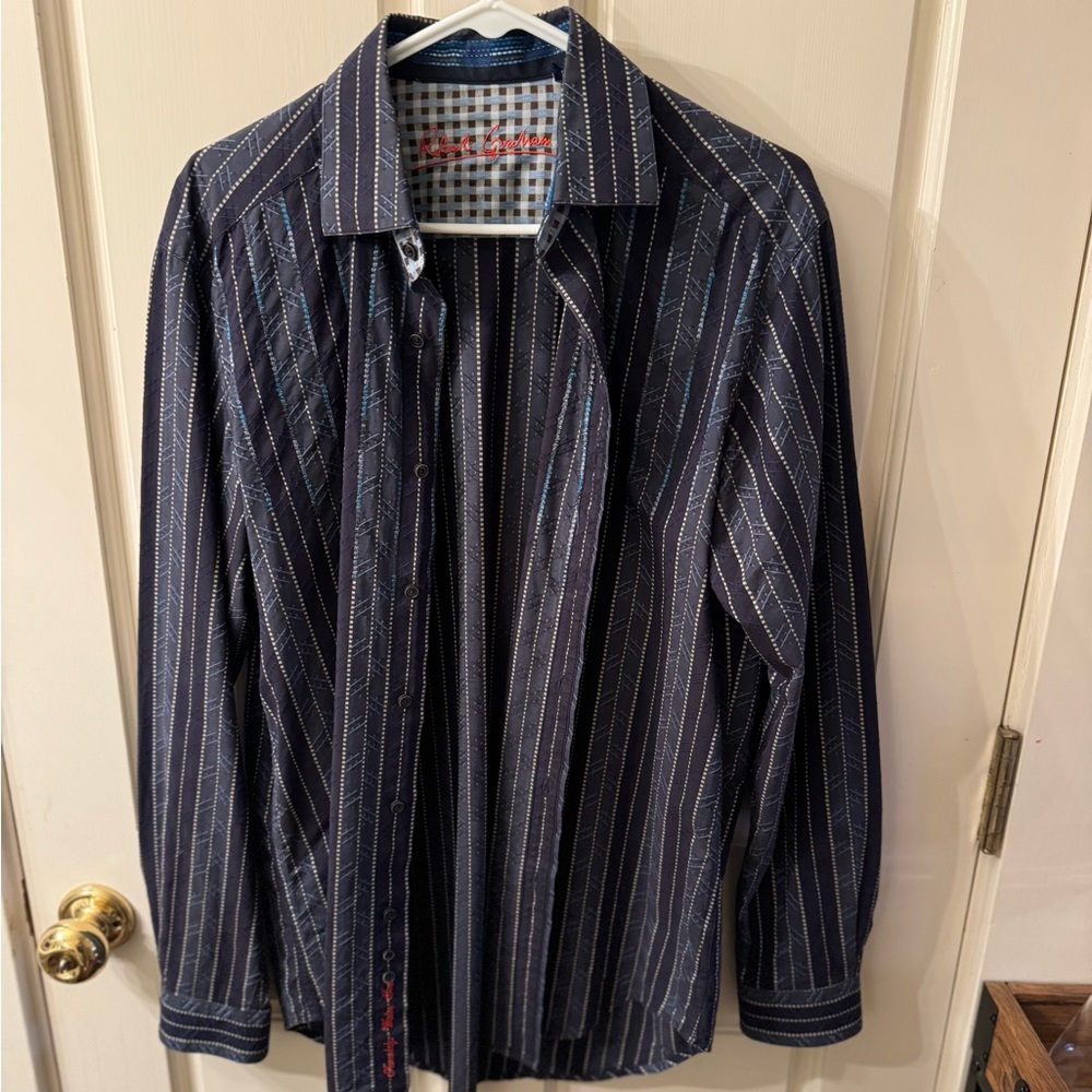 Robert Graham size medium. Lightly worn